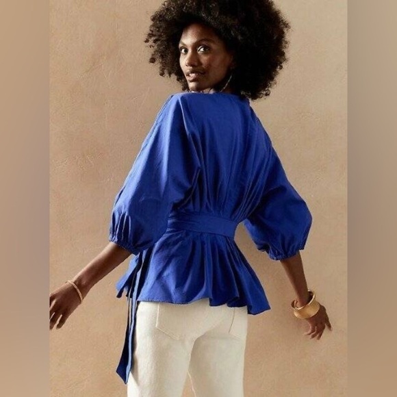 NWT! BANANA REPUBLIC VOLTAGE BLUE BALLOON SLEEVE WRAP TOP - SIZE SMALL🗺️ - Picture 3 of 6